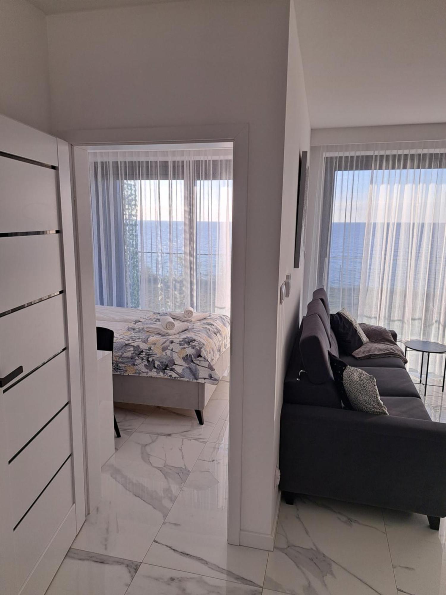 Apartament Z Widokiem Na Morze 5 B W Kompleksie Hevenia Rewal Exterior photo